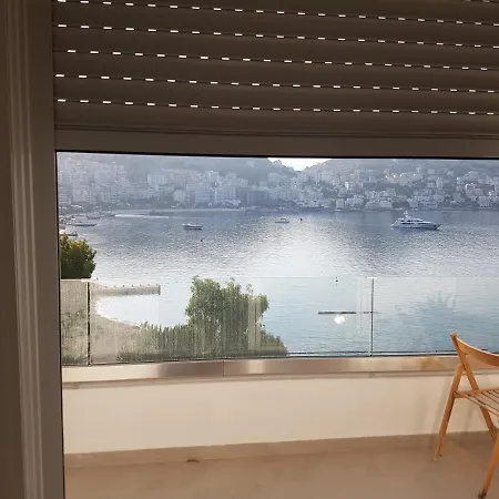 Sofi 公寓 Sarandë