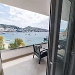 Sofi * Sarandë